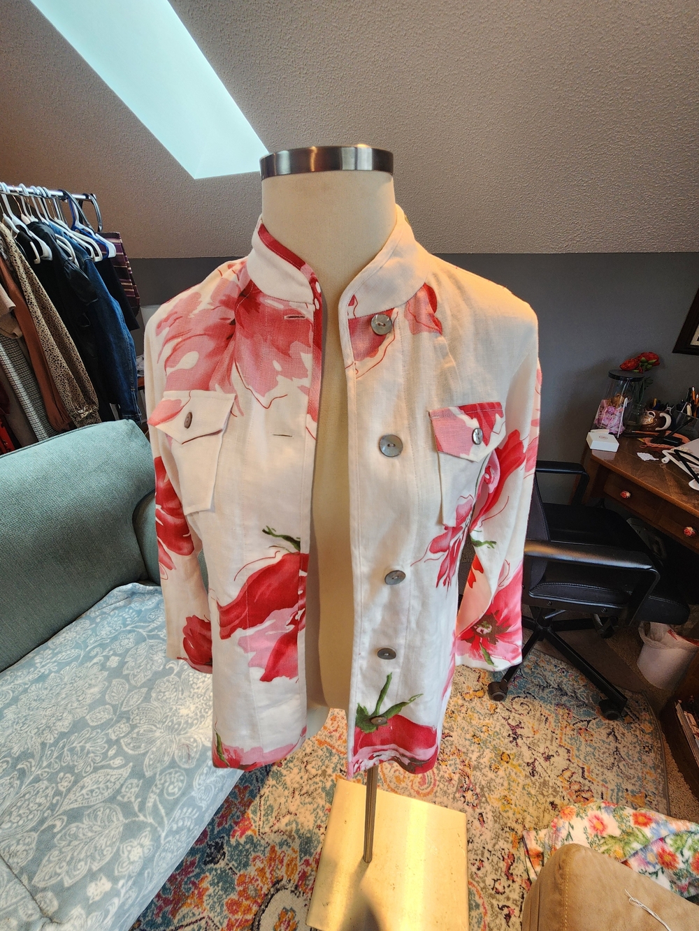Chico's White Jacket with Pink Floral Print Linen Medium Great Condition